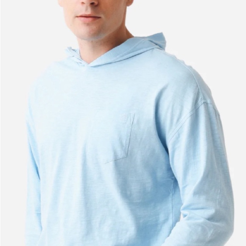 Southern Tide Andreas Sun Farer Youth Hoodie• SIZE YOUTH MEDIUM.